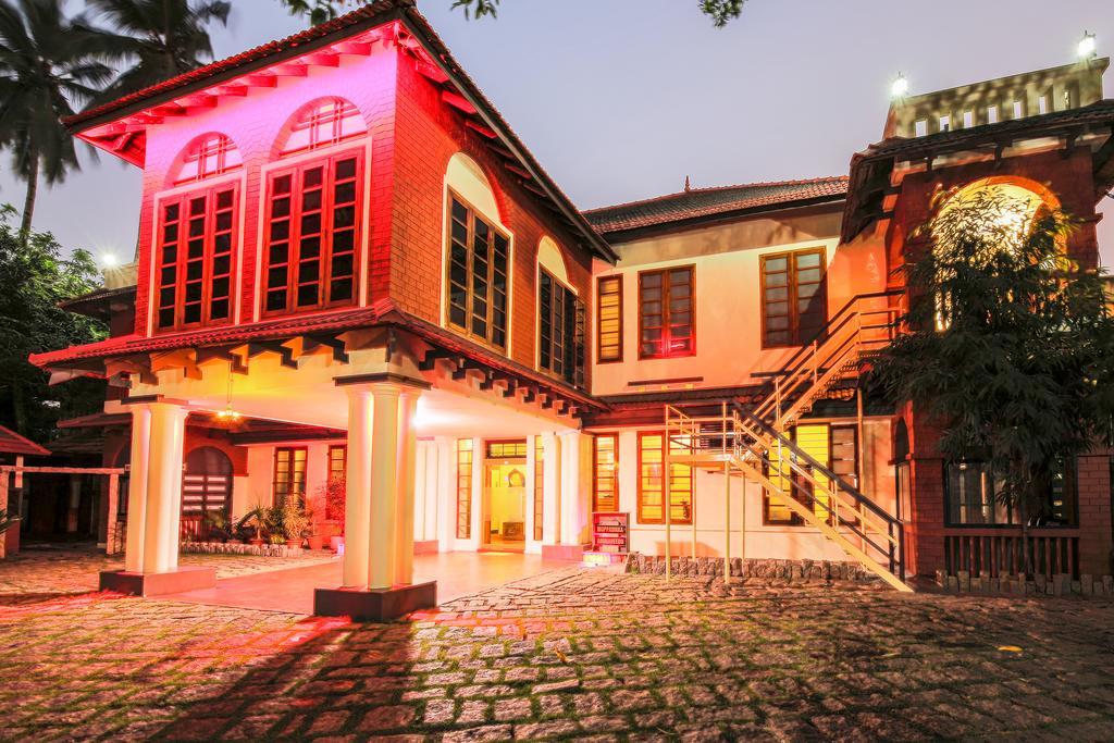 The Royal Heritage Hotel And Ayurvedic Center Thiruvananthapuram Екстер'єр фото