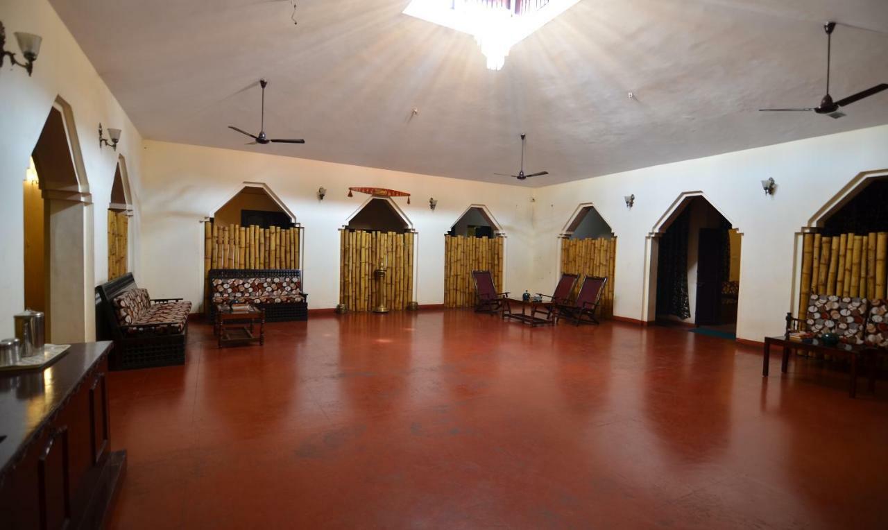 The Royal Heritage Hotel And Ayurvedic Center Thiruvananthapuram Екстер'єр фото