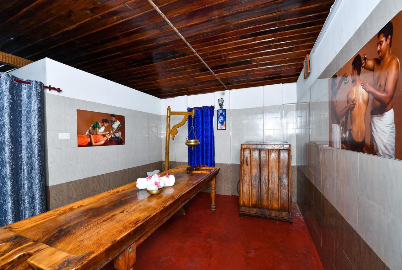 The Royal Heritage Hotel And Ayurvedic Center Thiruvananthapuram Екстер'єр фото
